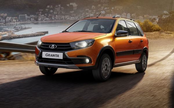 Конструкция Lada Granta и Niva в сентябре были доработаны