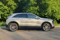 Тест-драйв Cadillac XT4