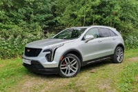 Тест-драйв Cadillac XT4