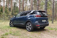 Тест-драйв Peugeot 5008