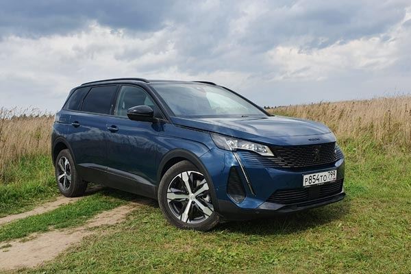 Тест-драйв Peugeot 5008