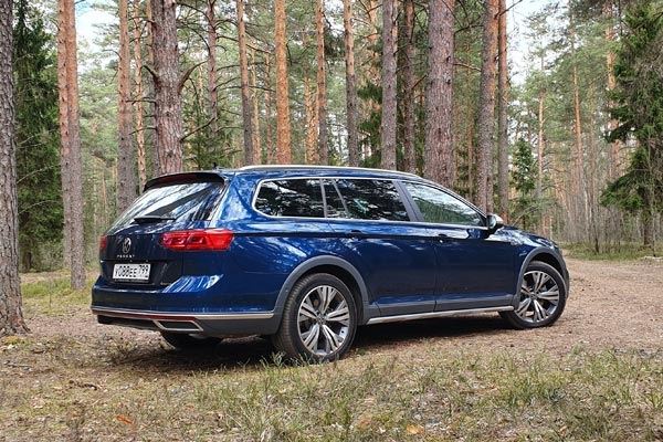 Тест-драйв Volkswagen Passat Alltrack