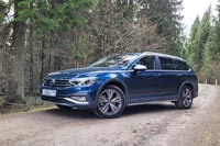 Тест-драйв Volkswagen Passat Alltrack